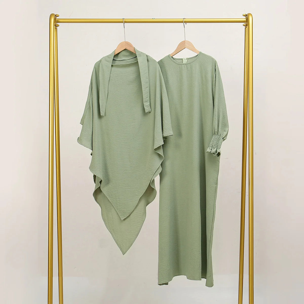 Middle Eastern Women's Two-piece Set New Single Layer Headscarf Pleated Sleeves Long Robe Fashion Ice Silk Wrinkled