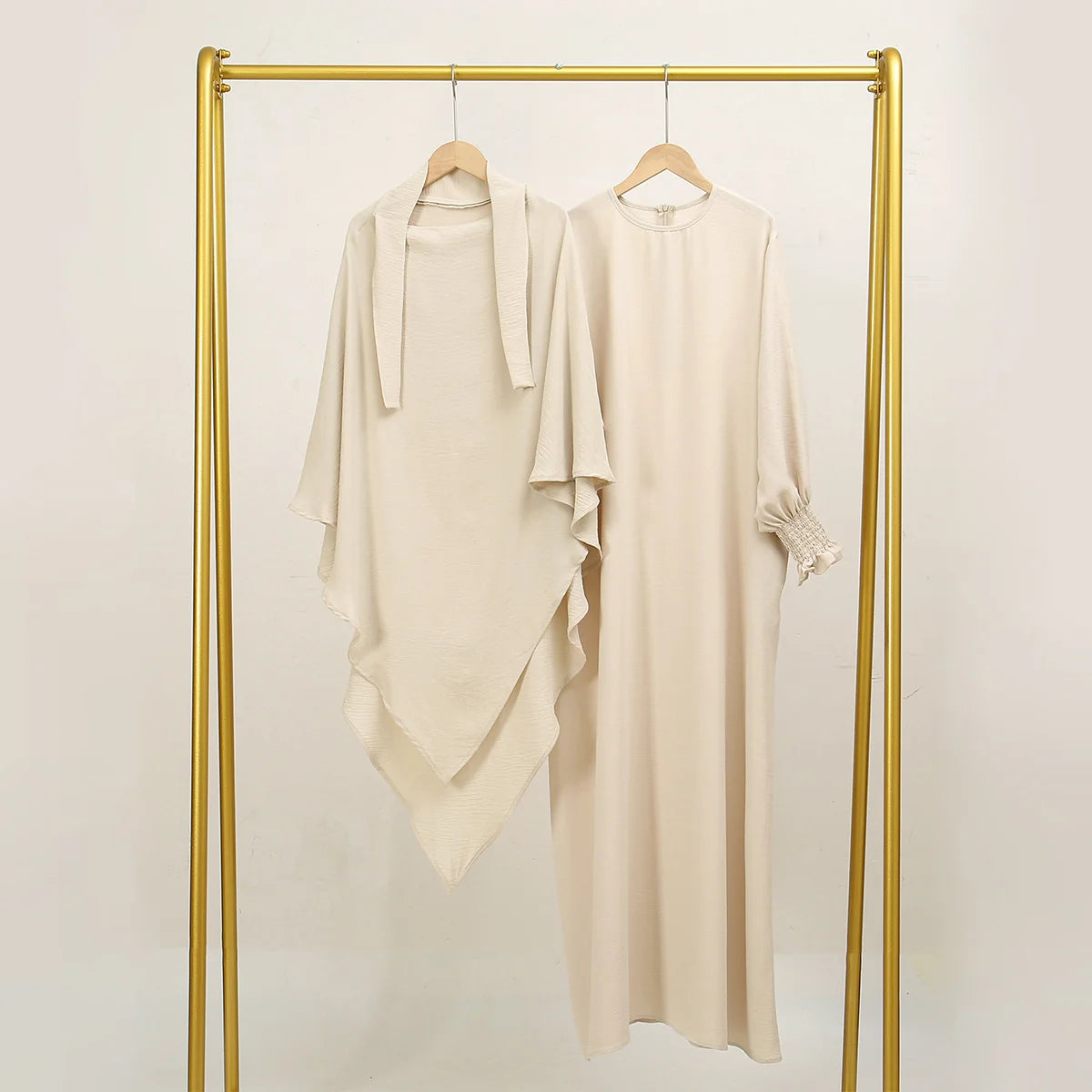 Middle Eastern Women's Two-piece Set New Single Layer Headscarf Pleated Sleeves Long Robe Fashion Ice Silk Wrinkled
