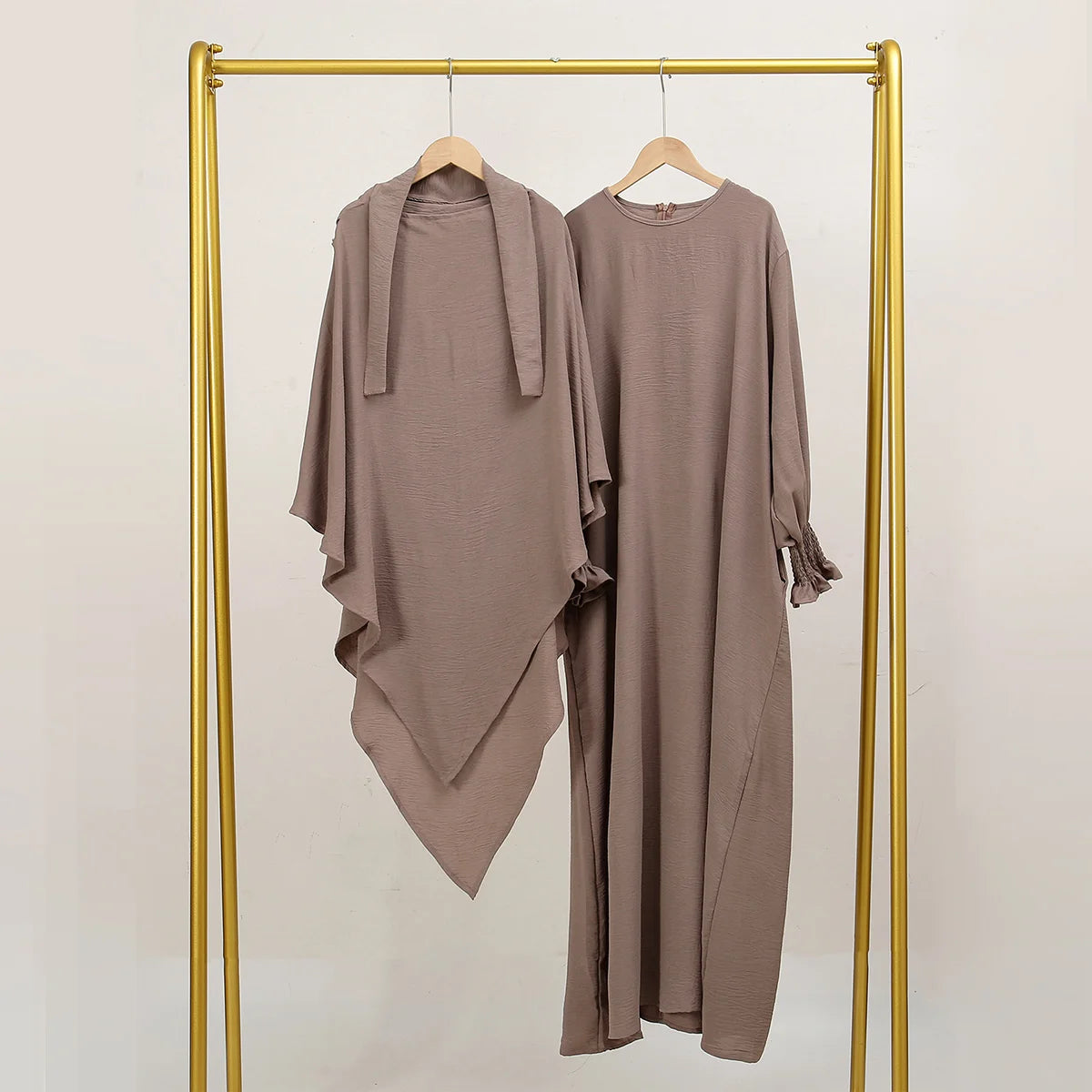 Middle Eastern Women's Two-piece Set New Single Layer Headscarf Pleated Sleeves Long Robe Fashion Ice Silk Wrinkled