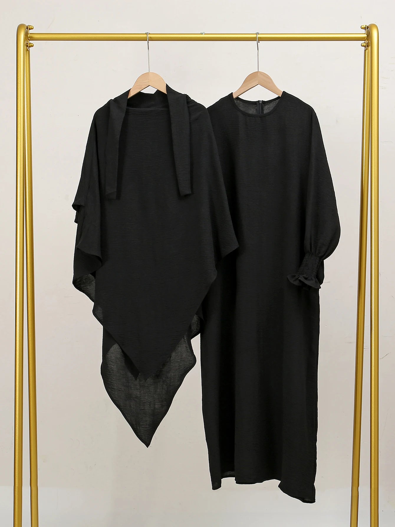 Middle Eastern Women's Two-piece Set New Single Layer Headscarf Pleated Sleeves Long Robe Fashion Ice Silk Wrinkled